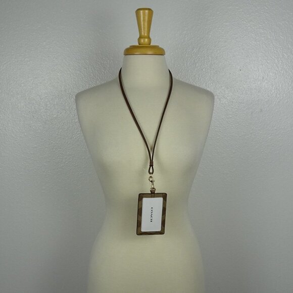 New Coach ID Badge Card Holder Lanyard Signature Canvas Leather Khaki Brown Gold - Picture 4 of 11